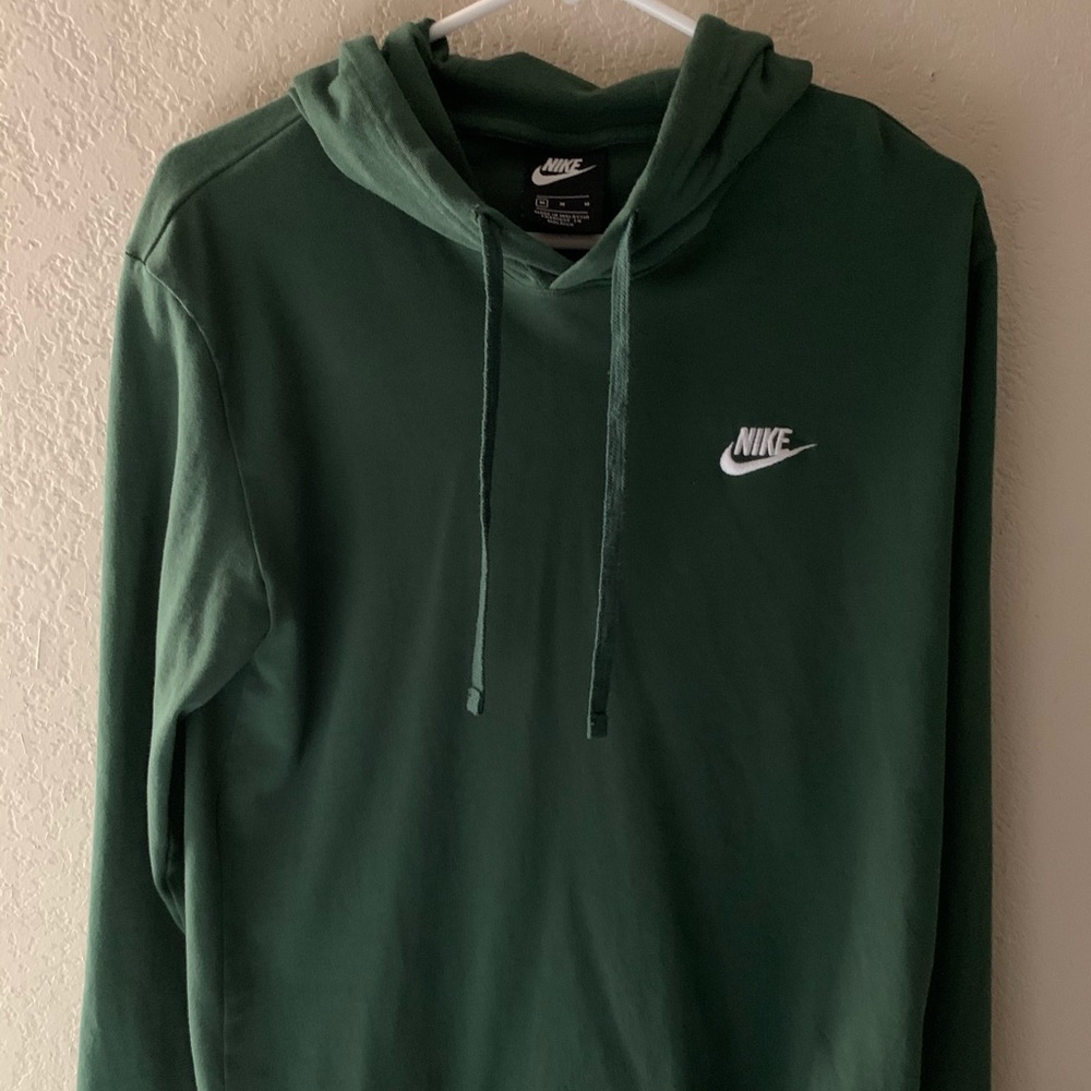 Nike pullover hoodie